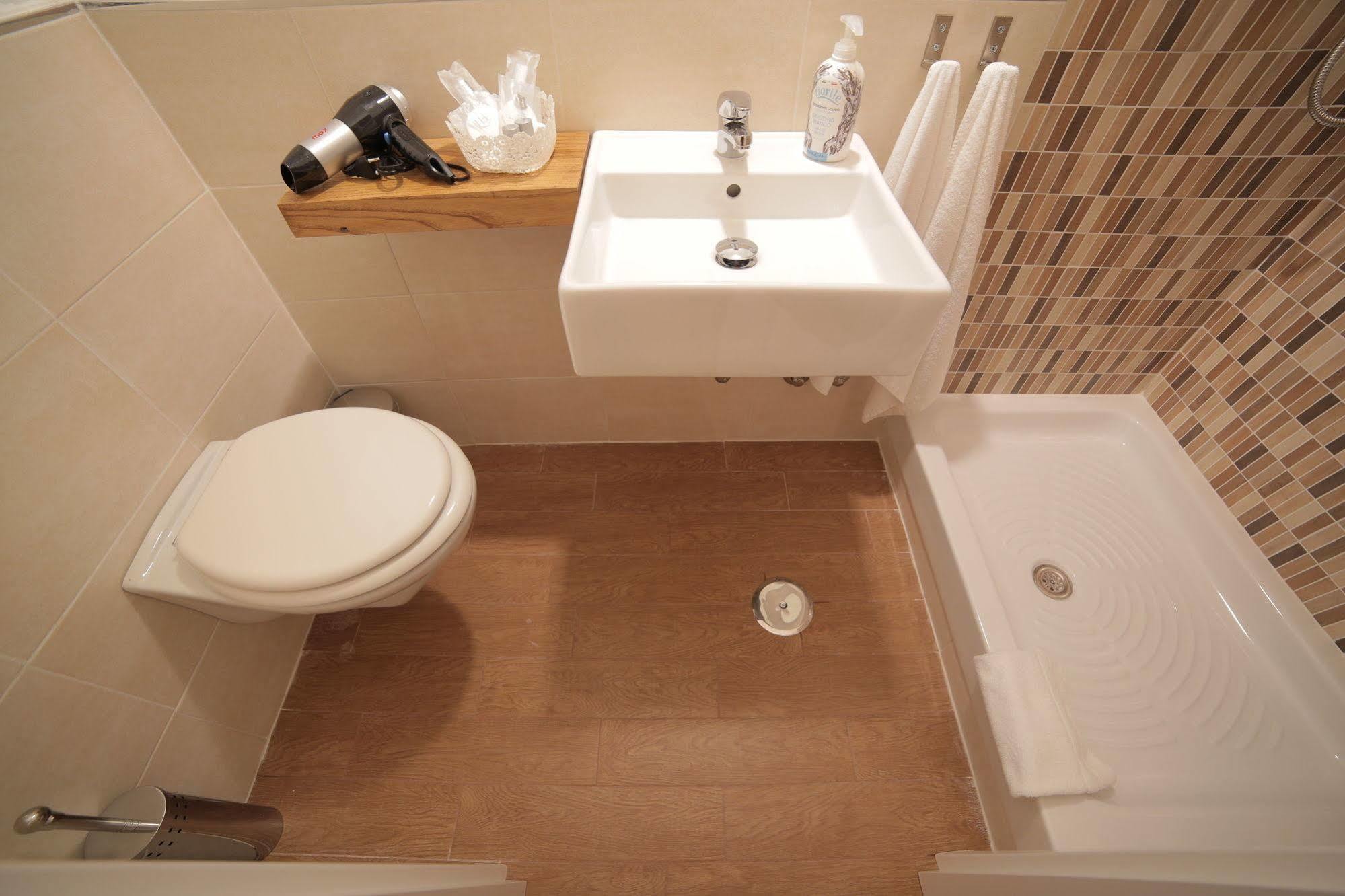 Bed and Breakfast Domus Horatio Roma Exterior foto