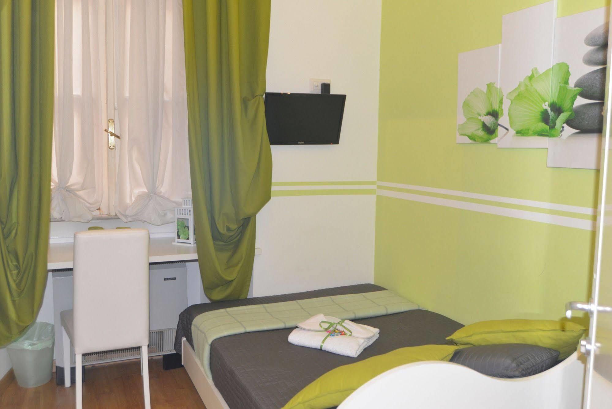 Bed and Breakfast Domus Horatio Roma Exterior foto